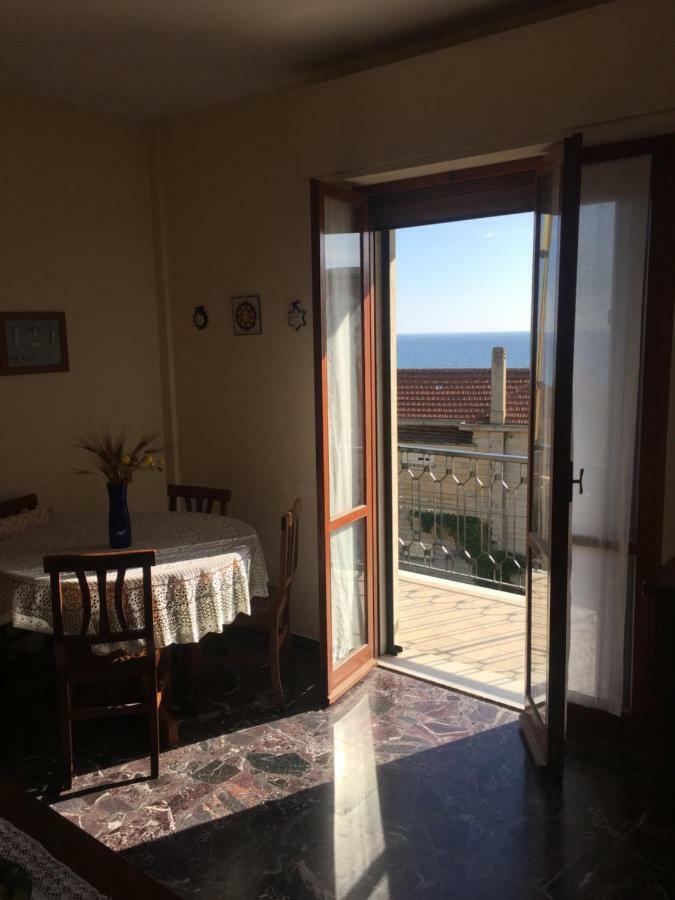 Viale Europa 91 Appartamento Pietra Ligure Exterior foto